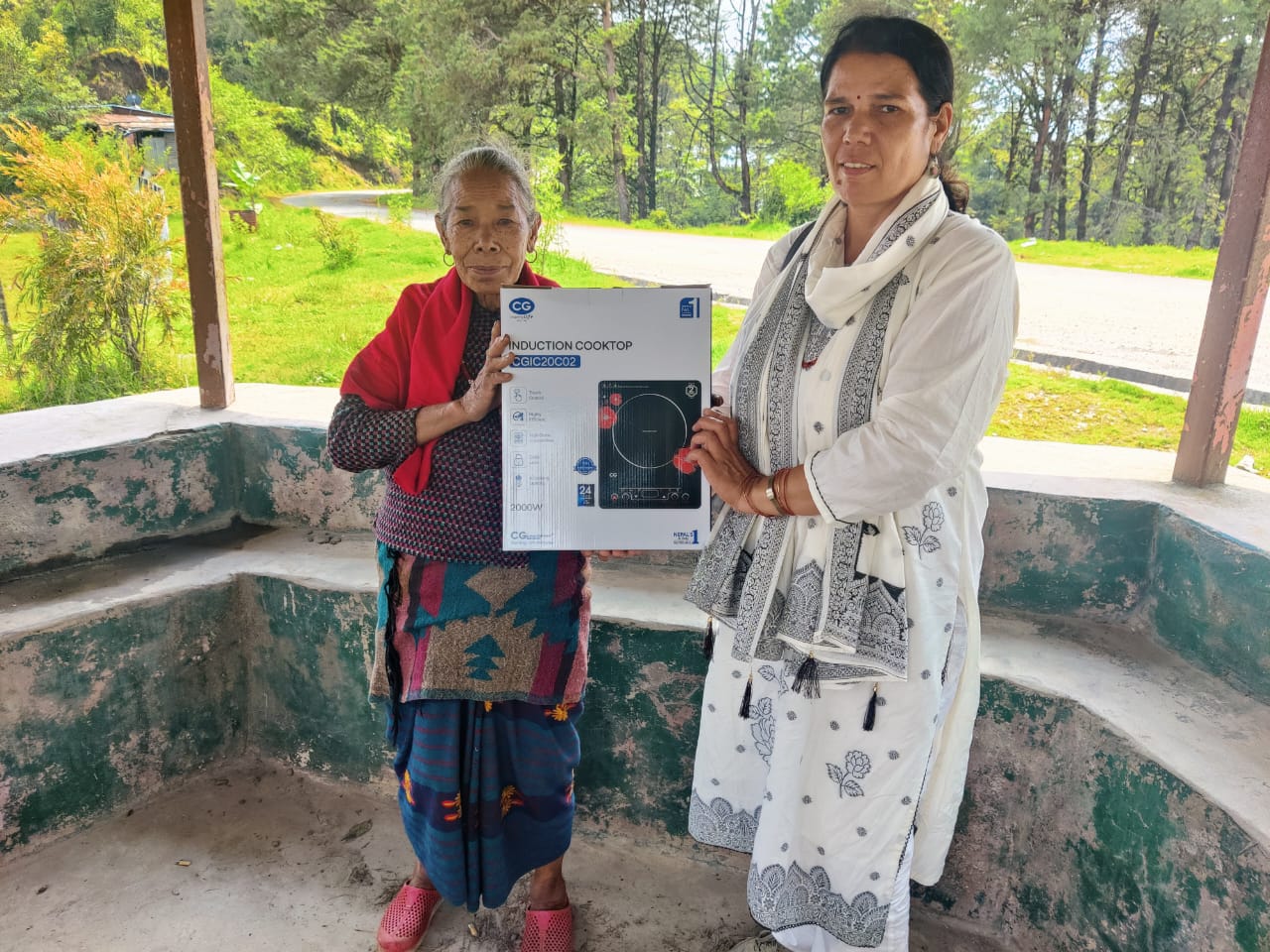 E-Stove handover